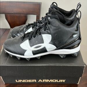 Under Armour Black and White Athletic Cleats